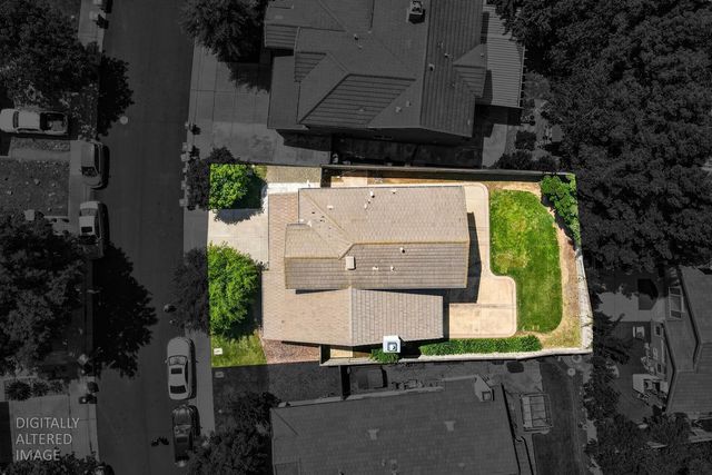 9648 Flame Tokay Way, Elk Grove, CA 95624