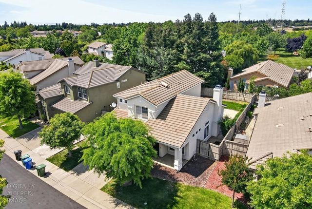 9648 Flame Tokay Way, Elk Grove, CA 95624