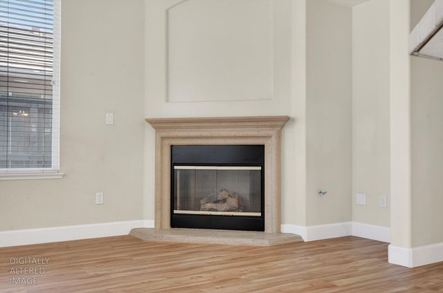 9648 Flame Tokay Way, Elk Grove, CA 95624