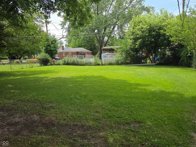 6104 Bettcher Avenue, Indianapolis, IN 46228