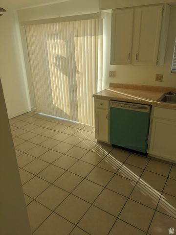 2308 S 700 E, Salt Lake City, UT 84106