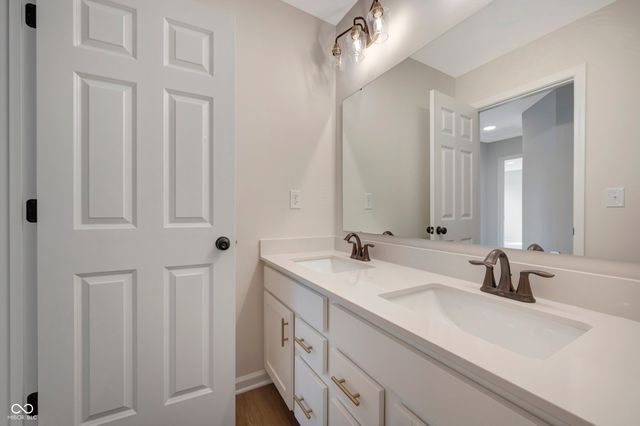 4055 Hahn Lane, Greenwood, IN 46143
