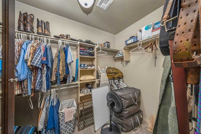 13654 NE Lafayette Dr, Elgin, OK 73538