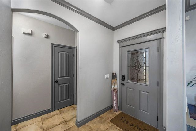 13654 NE Lafayette Dr, Elgin, OK 73538