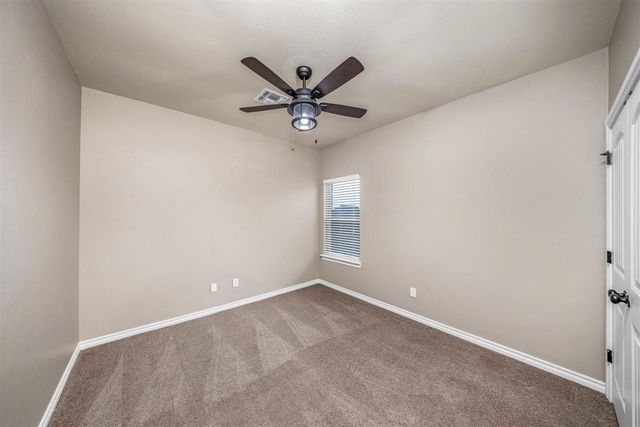 13654 NE Lafayette Dr, Elgin, OK 73538