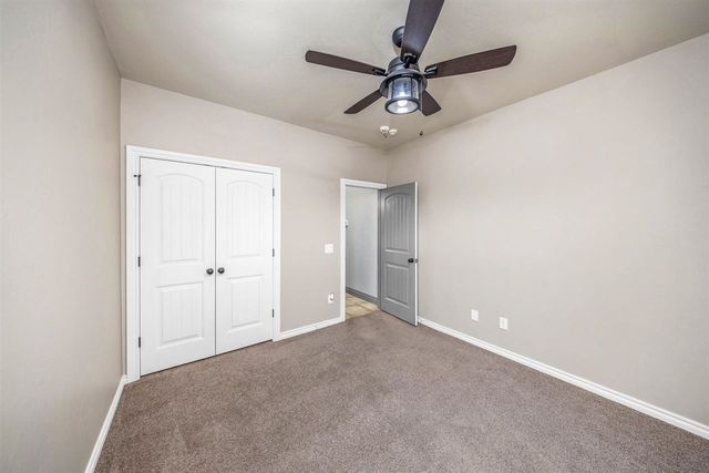 13654 NE Lafayette Dr, Elgin, OK 73538