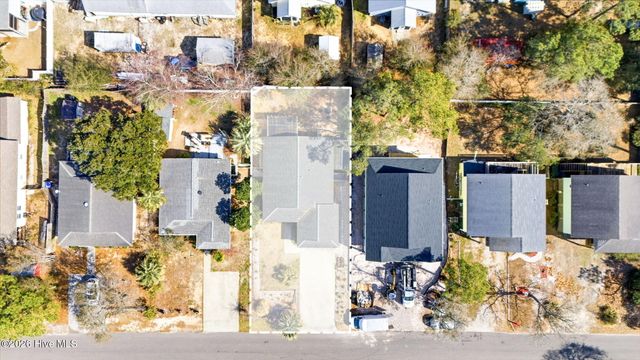 132 NE 32nd Street, Oak Island, NC 28465