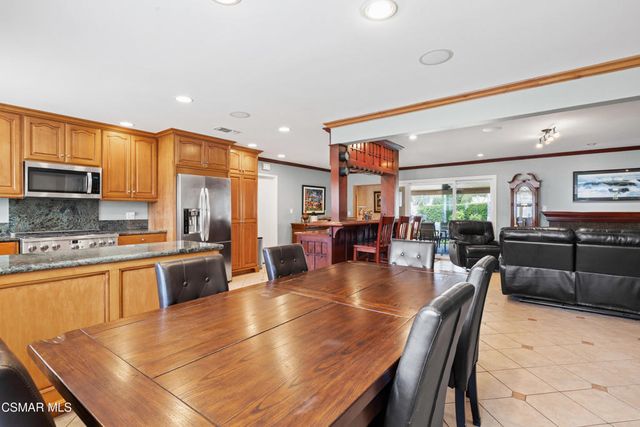 3079 Waco Avenue, Simi Valley, CA 93063