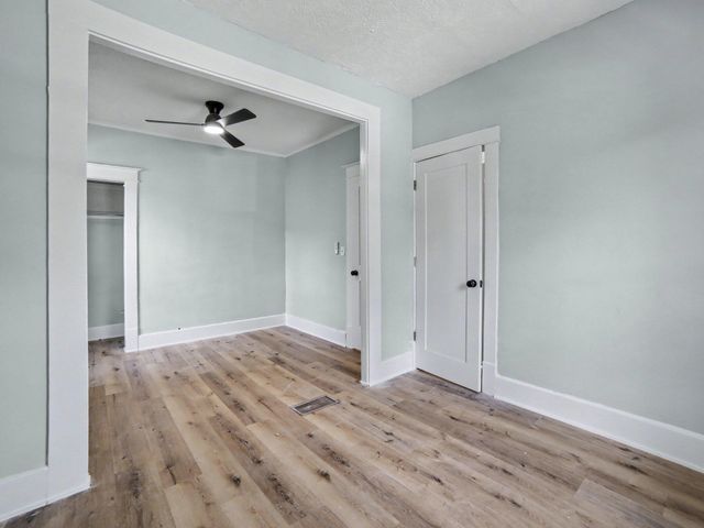 837 W Southern Avenue, Muskegon, MI 49441
