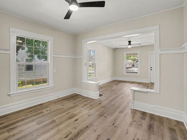 837 W Southern Avenue, Muskegon, MI 49441