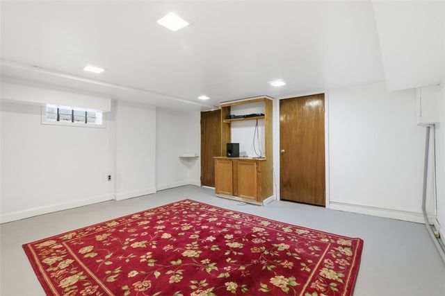 123 5th Ave, Rankin, PA 15104