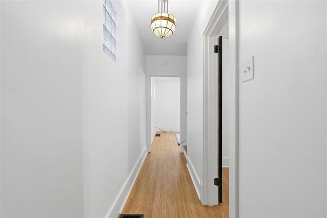 123 5th Ave, Rankin, PA 15104