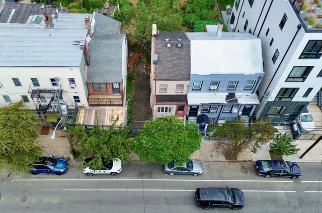 364 5TH ST, Jc, Downtown, NJ 07302
