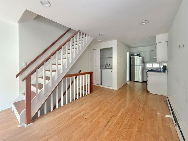 364 5TH ST, Jc, Downtown, NJ 07302
