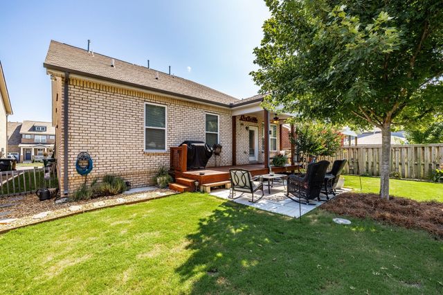 1035 Nave Ct, Nashville, TN 37214