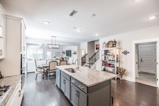 1035 Nave Ct, Nashville, TN 37214