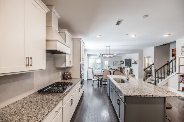 1035 Nave Ct, Nashville, TN 37214