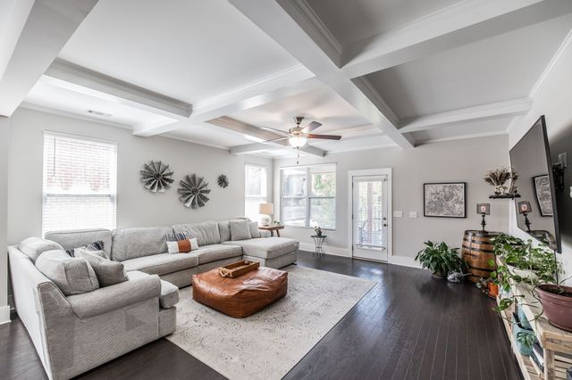 1035 Nave Ct, Nashville, TN 37214