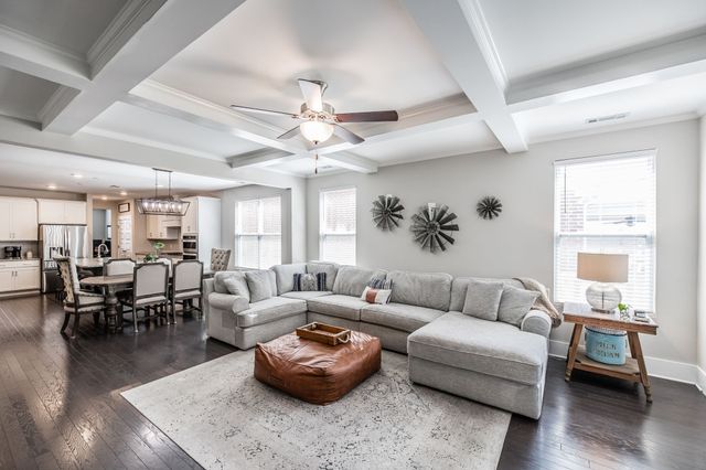 1035 Nave Ct, Nashville, TN 37214