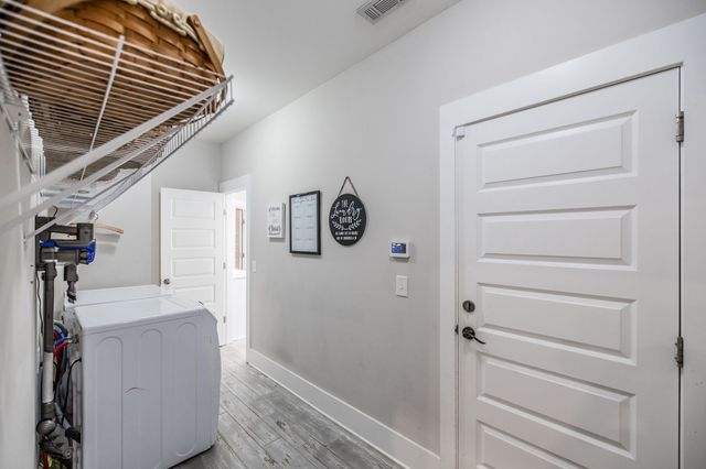 1035 Nave Ct, Nashville, TN 37214