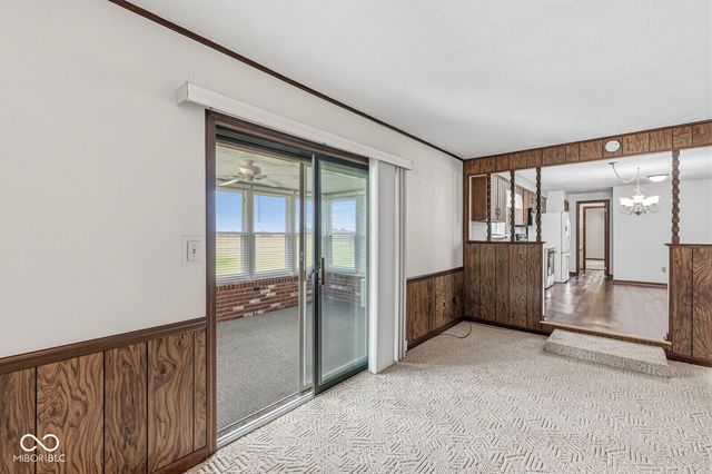 6097 N 100 Road W, Alexandria, IN 46001