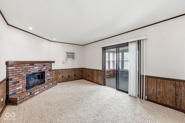 6097 N 100 Road W, Alexandria, IN 46001