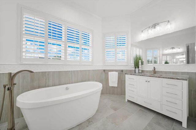 1700 OYSTER POINT WAY, Palm Harbor, FL 34683