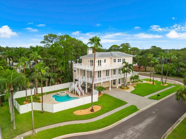 1700 OYSTER POINT WAY, Palm Harbor, FL 34683