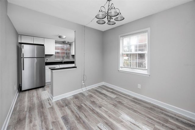 8345 13TH STREET N B, St Petersburg, FL 33702