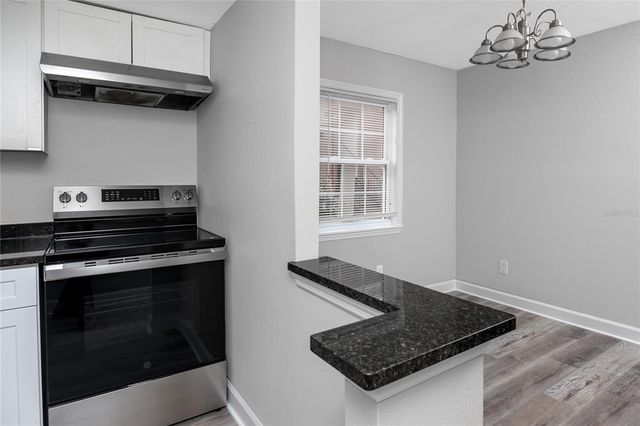 8345 13TH STREET N B, St Petersburg, FL 33702