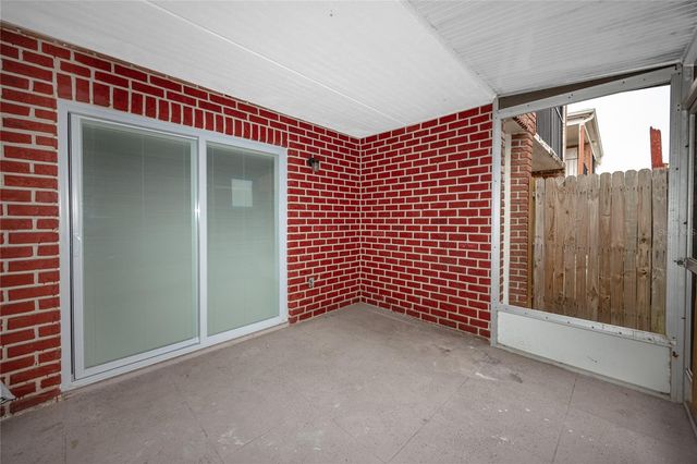 8345 13TH STREET N B, St Petersburg, FL 33702