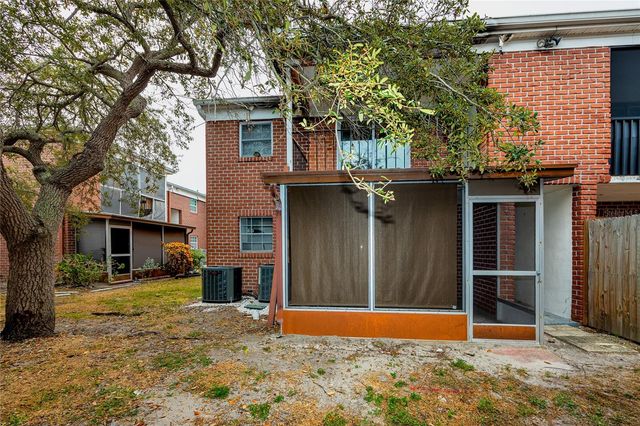 8345 13TH STREET N B, St Petersburg, FL 33702