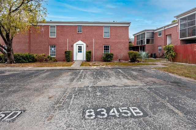 8345 13TH STREET N B, St Petersburg, FL 33702