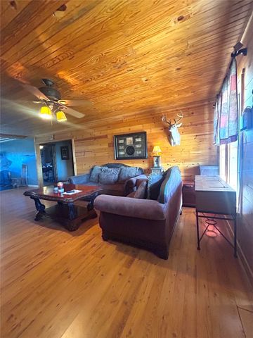 198 Tilda Jane Lane, Graham, TX 76450