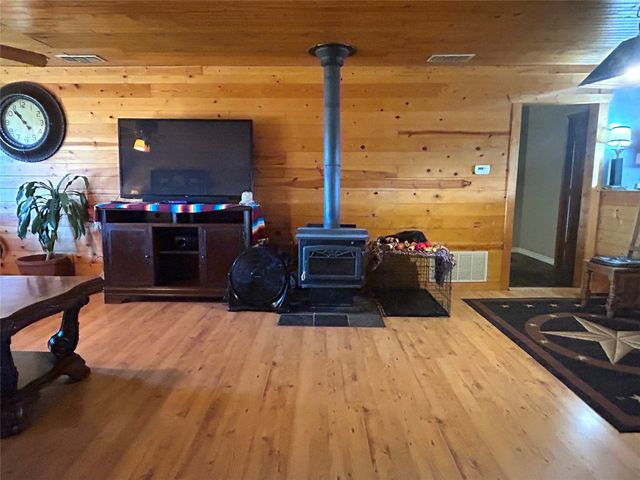 198 Tilda Jane Lane, Graham, TX 76450