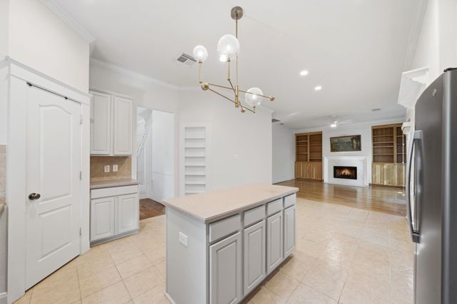 158 Lattice Gate Street, Spring, TX 77382