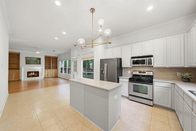 158 Lattice Gate Street, Spring, TX 77382