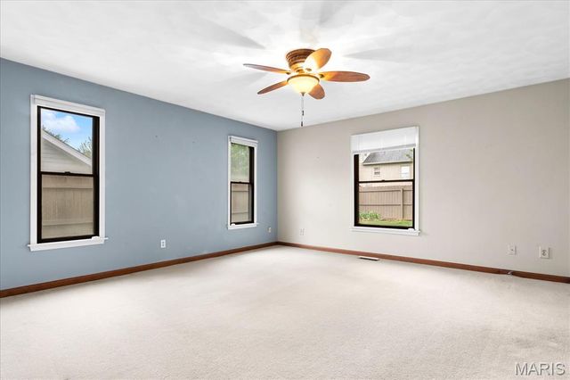 21 ARCHVIEW Drive, Shiloh, IL 62221