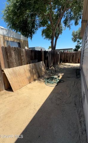 3300 W 15th Street 368, Rosamond, CA 93560
