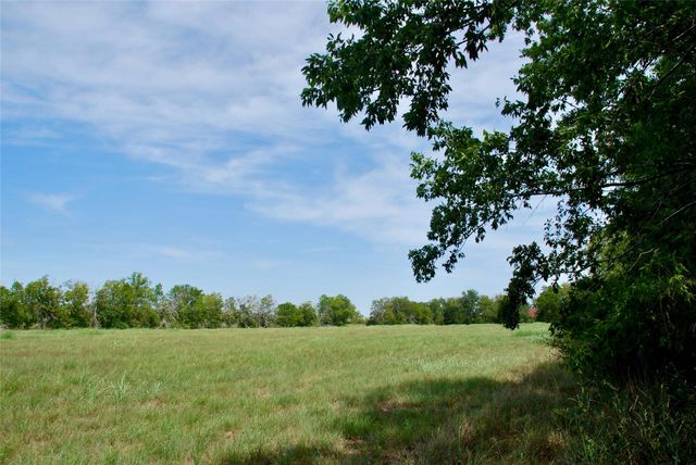 Tract 5 Company Field Road, Schulenburg, TX 78956