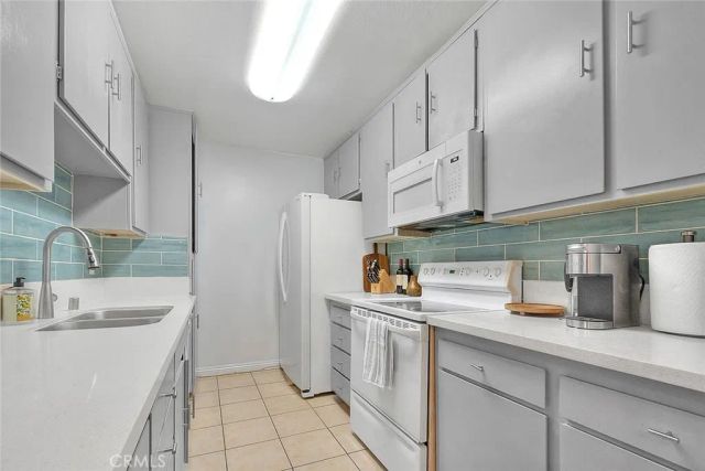 3565 Linden 226, Long Beach, CA 90807