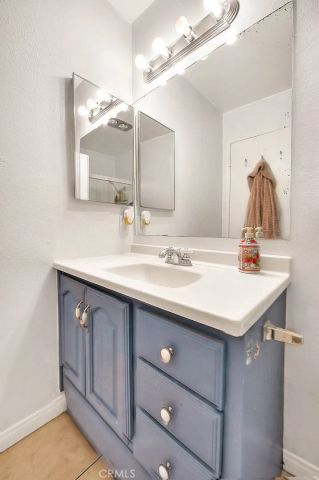 3565 Linden 226, Long Beach, CA 90807