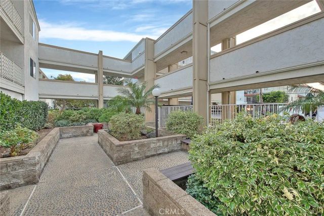 3565 Linden 226, Long Beach, CA 90807