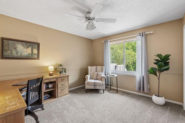 1957 Park Ridge Drive, Chaska, MN 55318