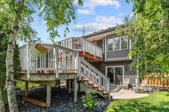 1957 Park Ridge Drive, Chaska, MN 55318