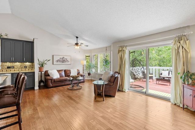 1957 Park Ridge Drive, Chaska, MN 55318