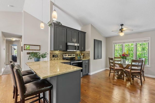 1957 Park Ridge Drive, Chaska, MN 55318