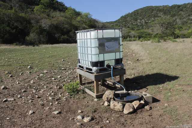 1976 W cedar creek, Leakey, TX 78873