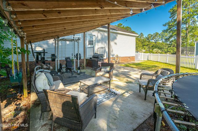 815 Watson Avenue, Calabash, NC 28467