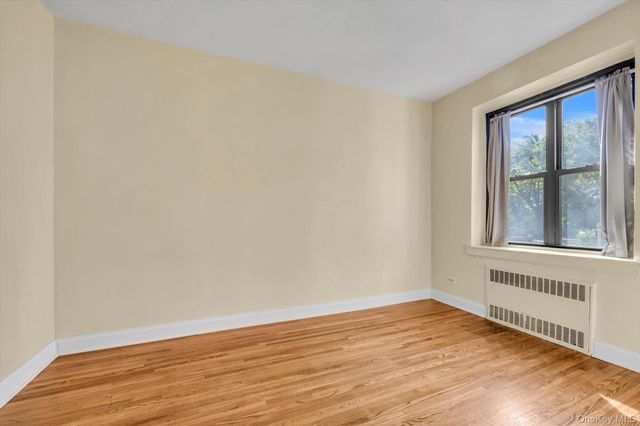 112-25 34 Avenue H, East Elmhurst, NY 11368
